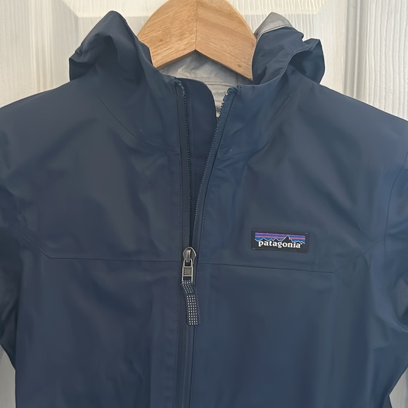 Kids Patagonia rain shell jacket - Picture 2 of 6